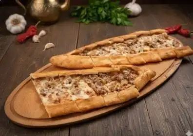 Karışık Pide - Geleneksel Pideler